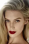 Актриса Кэролайн Лоу — превью фото персоны