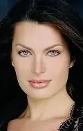 Актриса Аманда Тош — фото персоны