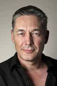 Актёр Кен Струткер — фото персоны