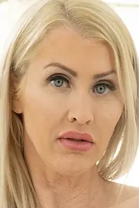 Актриса Кэти Монро — фото персоны
