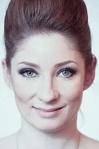 Актриса Юлия Савенкова — фото персоны