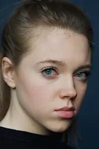Актриса Полина Шелепова — фото персоны
