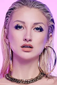 Актриса Марго Овсянникова — фото персоны