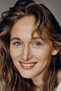 Актриса Theresa Riess — фото персоны