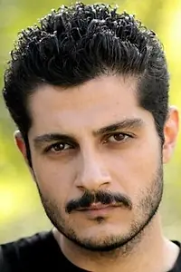 Актёр Gökhan Gürdeyis — фото персоны