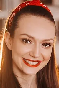 Актриса Илона Мунтян — фото персоны