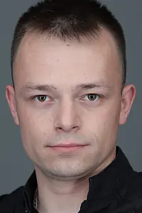 Актёр Ян Губаев — фото персоны