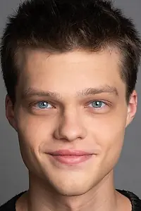 Актёр Даниил Харин — фото персоны