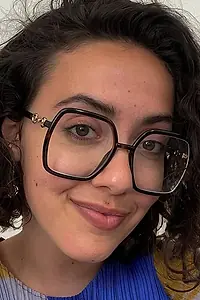 Актёр Nadira Amrani — главное фото персоны