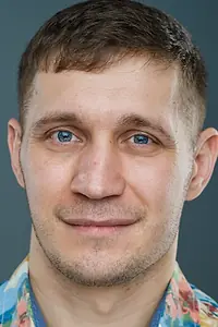Актёр Виталий Ермаков — фото персоны