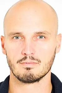 Актёр Дмитрий Удобный — фото персоны