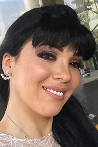 Актриса Надине Слама — фото персоны