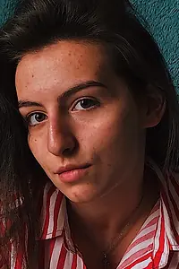 Актриса Аделина Дзиваева — фото персоны