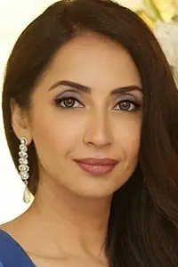 Актриса Zara Tareen — главное фото персоны