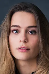 Актриса Louisa Binder — фото персоны