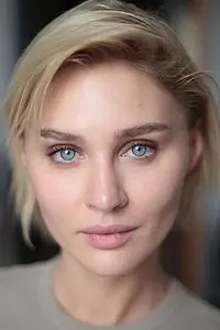 Актриса Полина Чалая — главное фото персоны