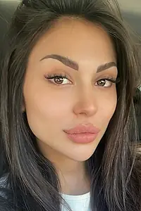 Актриса Hiba Dagher — фото персоны