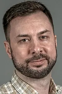 Актёр Антон Васильев — фото персоны
