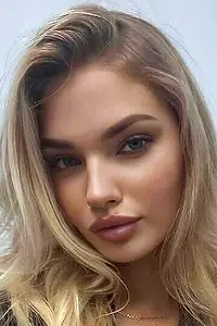 Актриса Анна Миронова — фото персоны