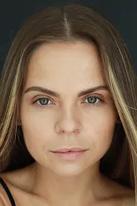 Актриса Алина Луну — фото персоны