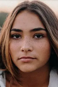 Актриса Sienna Mae Gomez — фото персоны