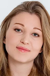 Актриса Яна Петрова — фото персоны
