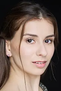 Актриса Анна Зинурова — фото персоны