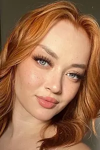 Актриса Эмма Магнолия — фото персоны
