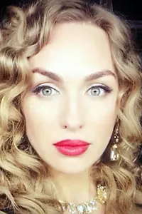 Актриса Элина Глазунова — фото персоны