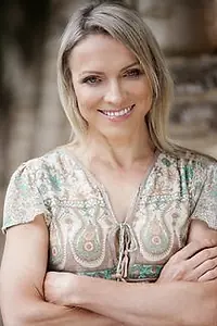 Актриса Bronwyn Schmerl — главное фото персоны