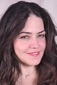 Актриса Neveen Shalaby — главное фото персоны