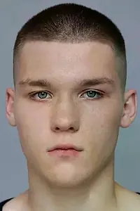 Актёр Данила Уютов — фото персоны