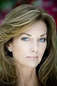 Актриса Джулианна Уайт — фото персоны