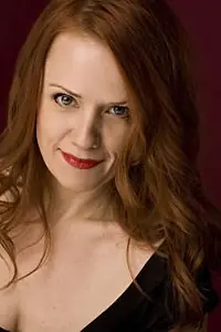 Актриса Arwen Tedhams — фото персоны