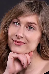 Актриса Ульяна Антонюженко — фото персоны