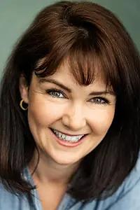 Актриса Hollie Taylor — фото персоны