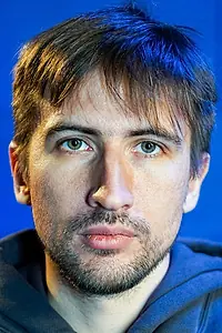 Актёр Олег Кармунин — фото персоны