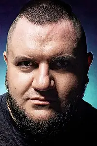 Актёр Антон Дерябин — фото персоны