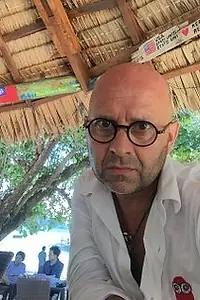 Актёр Серж Тембр — фото персоны