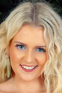 Актриса Lycia Sharyl — главное фото персоны