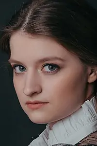 Актриса Василиса Доленко — главное фото персоны