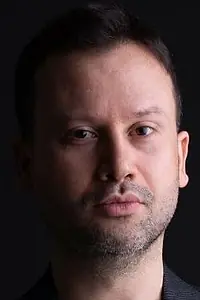 Актёр Hasan Can Turkkani — фото персоны