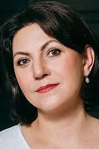Актриса Анна Каракова — фото персоны