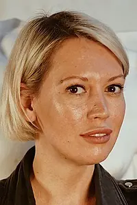 Актриса Елена Шарова — фото персоны