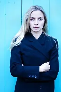 Актриса Анника Блендль — фото персоны