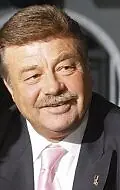 Актёр Нури Алчо — фото персоны