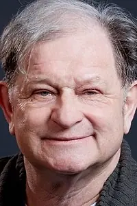 Актёр Антон Раттингер — фото персоны