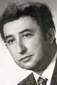 Актёр Hilary Kurpanik — главное фото персоны