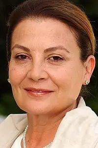 Актриса Алие Узунатаган — фото персоны