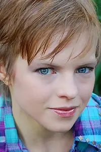 Актриса Эмили Бробст — фото персоны